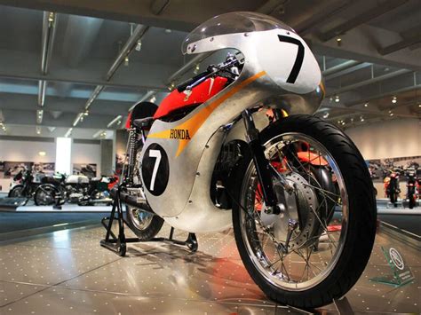 Visit Japans Big Four Motorcycle Museums Mad Or Nomad