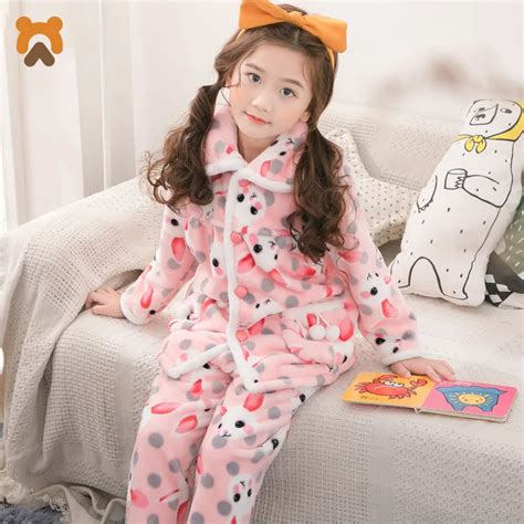 2017 Girls Pajamas Kids Autumn Winter Warm Cute Character Polyester