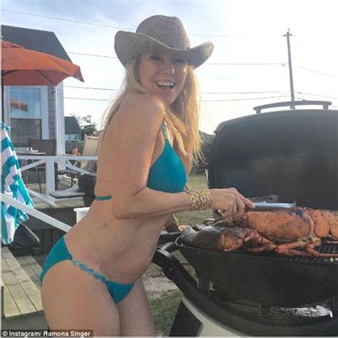 Ramona Singer Posts A Throwback Bikini Snap On Instagram Daily Mail