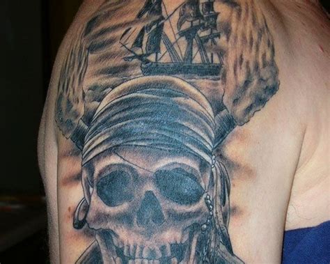 Mind Blowing Pirate Tattoos Slodive Pirate Tattoo Tattoos Pirate Tattoo Design