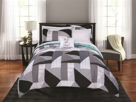 Maybe you would like to learn more about one of these? Pin on Bedding/Comforter Set