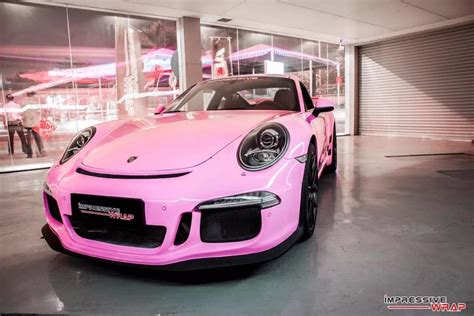 Spotlight Gloss Pink Porsche 991 Gt3
