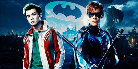 Titans Reveals Its Own Version Of The Bat Signal