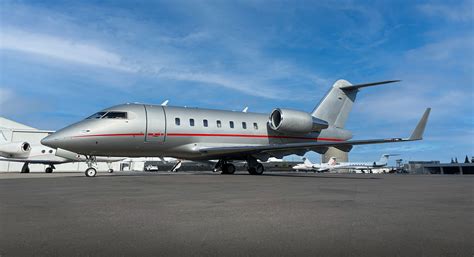 Challenger 605 Private Jet 12 Passenger Private Jet Flights And Rates Jet Edge