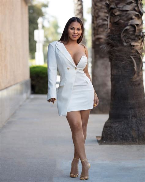 picture of dolly castro