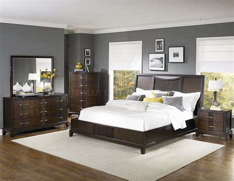 Dark brown bedroom furniture what color walls, description: Dark Espresso Finish Contemporary Bedroom w/Optional Items