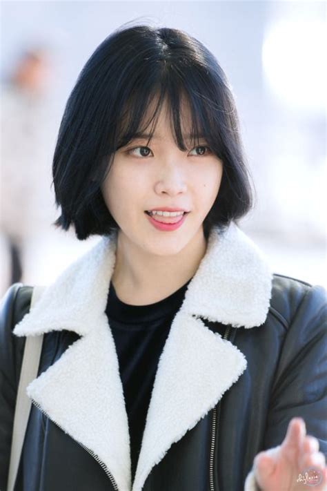 Iu Kpop Girl Fashion Hairstyle Korean Short Hair Short Hair Styles Hair Styles