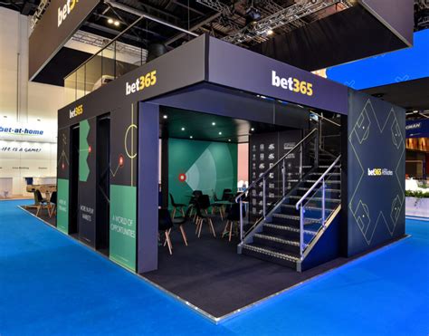 Why Bespoke Exhibition Stand Packages Are Perfect For Your Next Trade