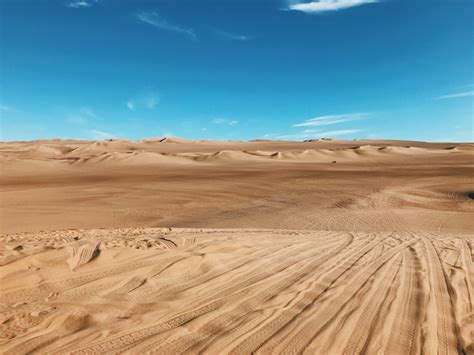 Blue Desert Pictures Download Free Images On Unsplash