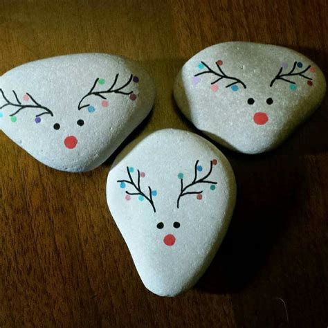 Painted Rocks Reindeer Christmas Rock Rock Crafts Painted Rocks