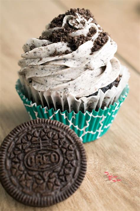 Oreo Cream Cheese Frosting Recipe Recipe Cookies And Cream Frosting