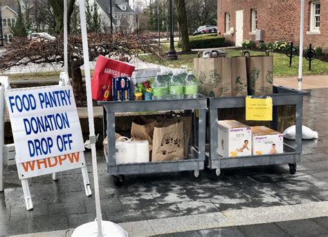 In just 12 months, cbs food pantry distributed over 187,000 pounds of food from the greater chicago food depository. West Hartford Food Pantry in Need of Donations - We-Ha ...