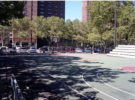 Rucker Park Legends Nba Greats And Baller Icons Pay Homage To The