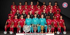 Das offizielle Mannschaftsfoto des FC Bayern