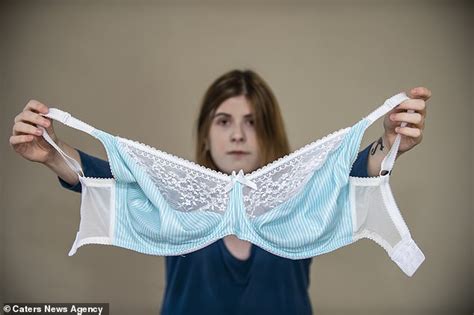 Size Mum Says Her K Breasts Have Ruined Her Life Daily Mail Online