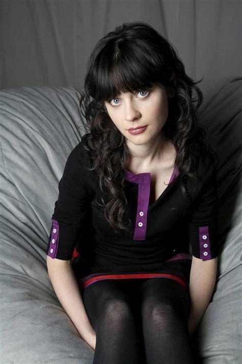 Zooey Deschanel Hot Bikini Pictures Looking Too Sexy Without Bangs