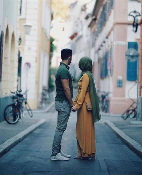 Pin by fashion Lover on MUSLIM COUPLES in 2020 | Muslim couples, Military couples, Couples
