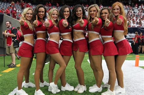The Top Hottest College Cheerleading Squads