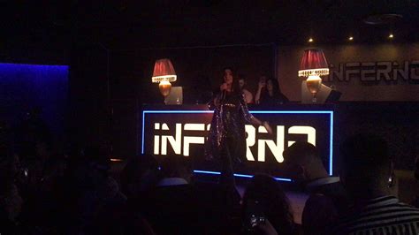 Sura iskenderli sevme - YouTube