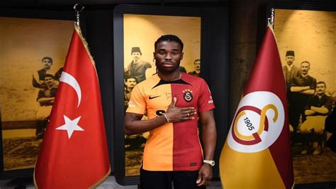 Sam Adekugbe Galatasaray Da Hataysporlu Futbolcu Sezon Sonuna Kadar