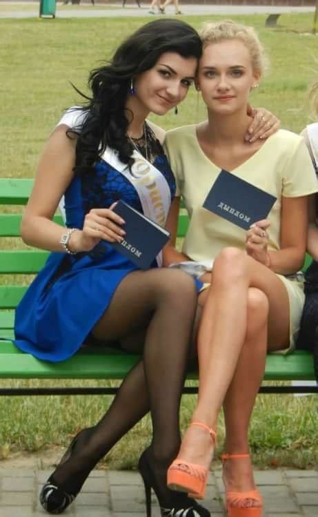 Young Russian Girls High School Gradiaters 20 Молодежь Rabotatamru Работа