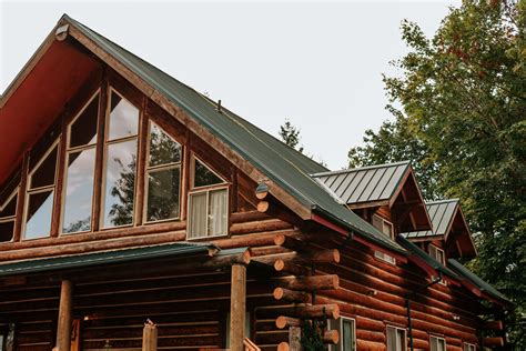 Small weddings sm is committed to ensuring couples easily find wedding venues for smaller, relaxed, meaningful, practical and personal weddings. Wallace Falls Lodge, Gold Bar WA Wedding Venue | Seattle wedding venues, Wedding venues, Seattle ...
