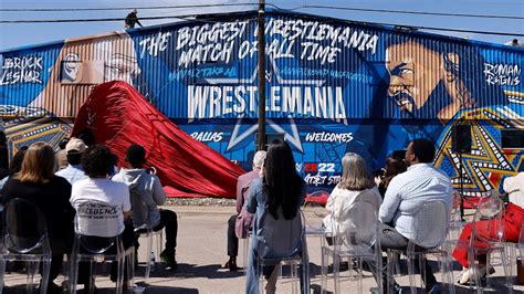 Wwe And Dallas Cowboys Stars Unveil Wrestlemania Mural In Dallas Youtube