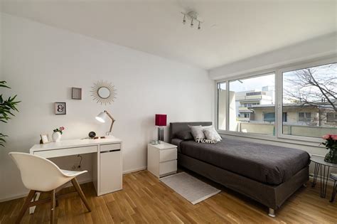 Wohnungen mieten in münchen vom makler und von privat! Moderne und gut geschnittene 2 Zimmer Wohnung in Moosach ...