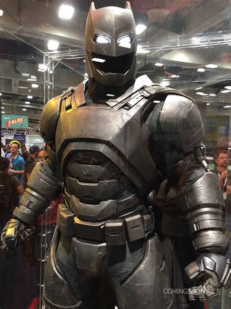 The latest batman vs superman rumours circulating online suggested that batman's sidekick robin will be dead at the beginning of batman vs superman. Comic Con 2015 - Ben Affleck to Star in and Direct a New ...