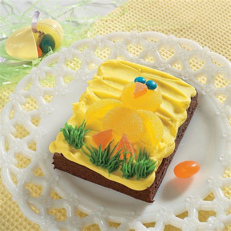 Wet a paper towel and wring it out so it's lightly damp. Yellow Chick Easter Brownie Recipe | Everyone will flock ...
