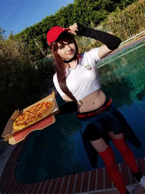 Cosplay Photo Pizza Delivery Sivir Know Your Meme