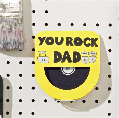 Take ideas from these 70 happy father's day messages and cards to wish your dad in the best way. Homemade Father's Day Presents