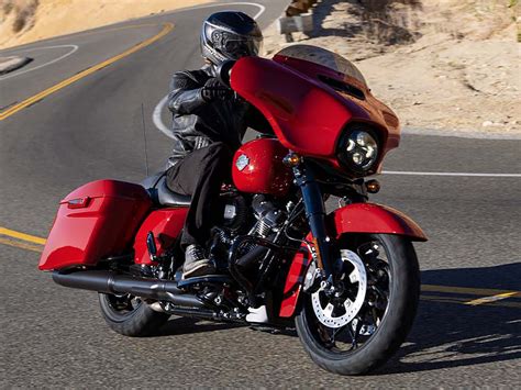 New 2022 Harley Davidson Street Glide Special Midnight Crimson Vivid