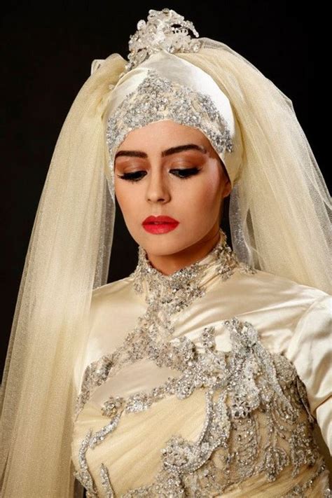 Preheat the oven to 220c/200c fan/gas 7. Female Fashion About: Collection Wedding Dresses Olfa Turki