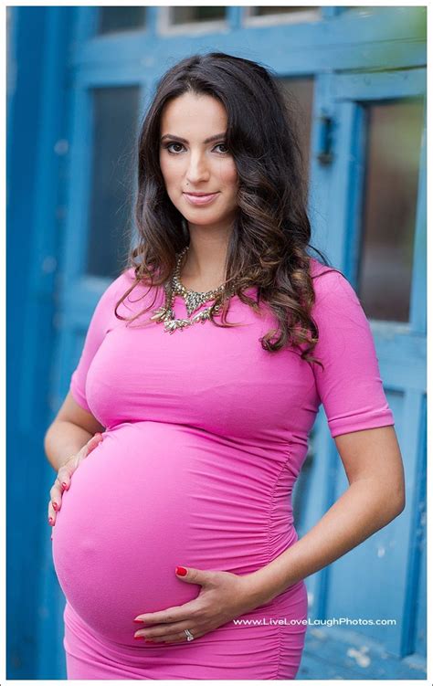 bergen county maternity photography pregnant model stylish maternity outfits pregnant