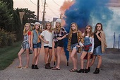 Leslie Clagg Photography & Designs Teen photoshoot with a group of ...