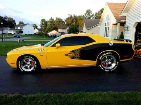 Sell Used 2012 Dodge Challenger 392 Srt Yellowjacket Hemi Cuda Tribute Srt8 Charger Mopar In