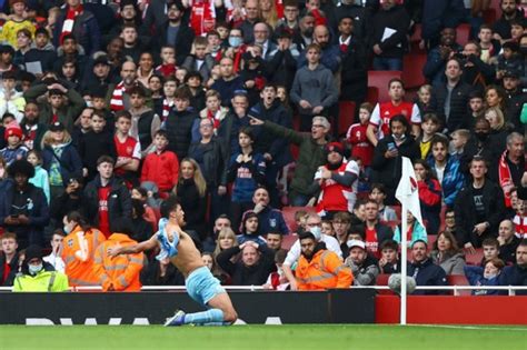 Premier League Rodri Late Winner Helps Manchester City Defeat 10 Man