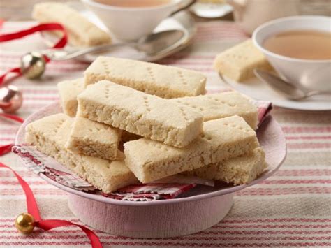 Place 1 1/2 inches (4 cm) apart on an ungreased cookie sheet, flatten with lightly floured fork. Classic Shortbread Recipe | Food Network Kitchen | Food ...