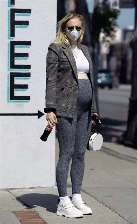 Pregnant Sophie Turner Shows Off Growing Baby Bump On Shopping Trip