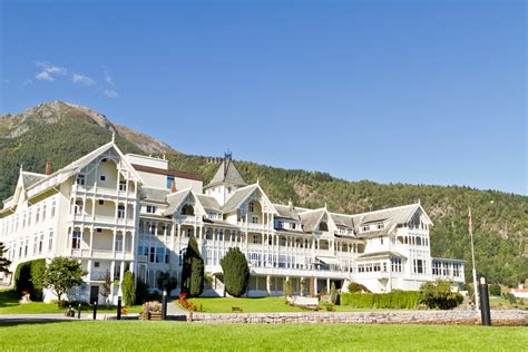 You're now looking at the main camlist section of the webcams in norway page. Kviknes Hotel in Balestrand - Historic Hotels in Norway