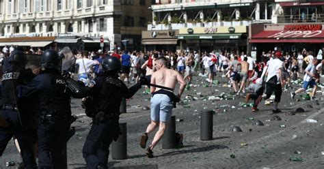 russian hooligans warn england fans going to 2018 world cup teamtalk