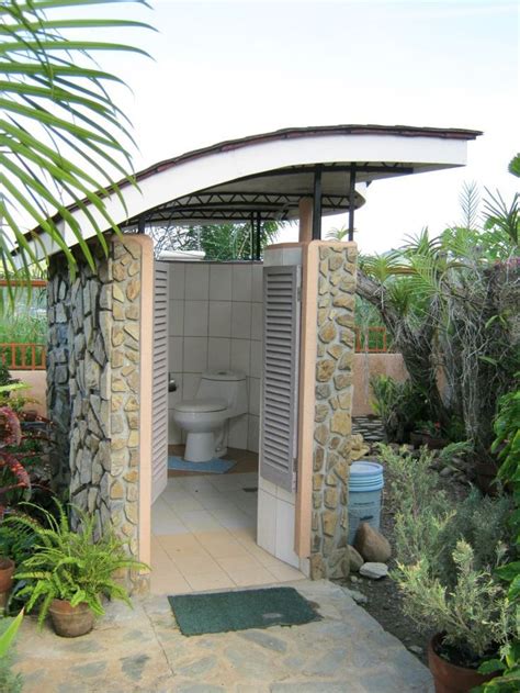 Best 25 Outdoor Pool Bathroom Ideas On Pinterest Pool