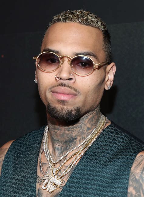 Chris Brown Shocks Social Media By Announcing Hes Joining Onlyfans