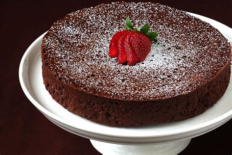 Recipe by kirbie {kirbie's cravings} 5.8k. 3-INGREDIENT FLOURLESS CHOCOLATE CAKE - Recipes for ...