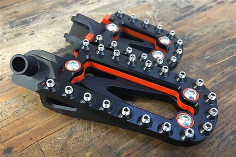Fasst Co Launches New Vibration Damping Adventure Footpegs Adv Pulse