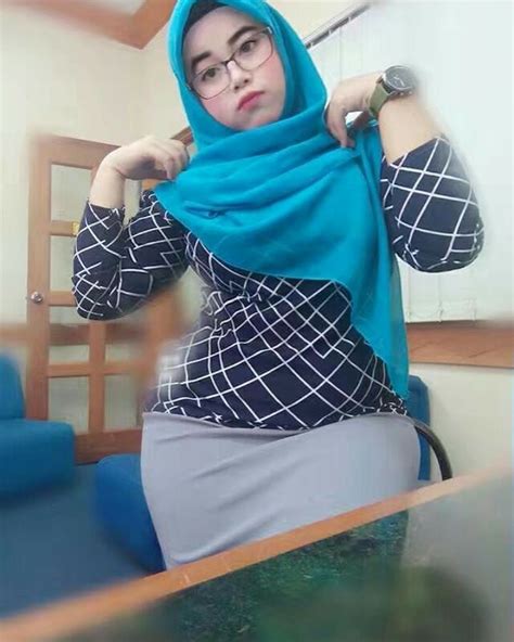 Share From Fans Just Dm To Share Photos Hijab Chic Gaya Hijab Perempuan