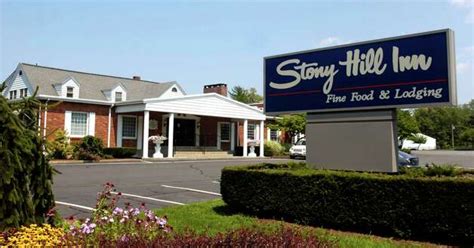People Watching Review Stony Hill Inn In Hackensack Nj