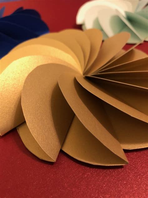 Paper Circle Flowers Paper Flower Decor Paper Flowers Diy Easy