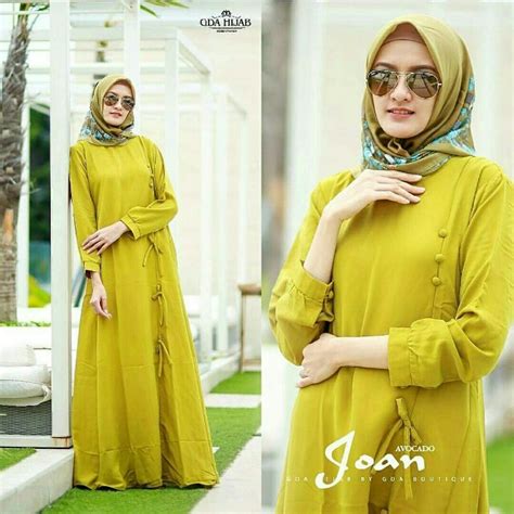 Dengan kekuatan itu timbul kehangatan dan kelembutan antara satu sama lain. Warna Jilbab Yang Cocok Untuk Baju Warna Lemon - Hijab Casual